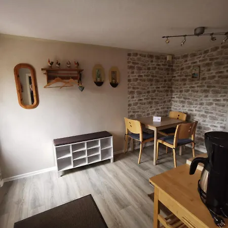 Casa Hibiscus プットブス